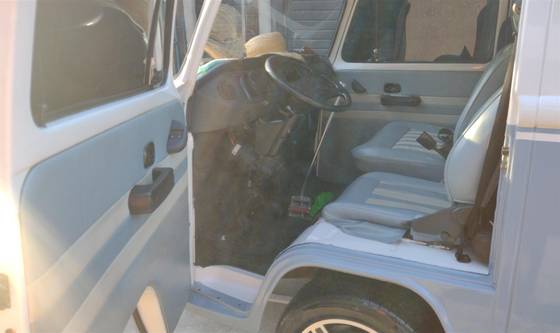 VOLKSWAGEN KOMBI 1.4 MI STD LOTAÇÃO 8V FLEX 3P MANUAL